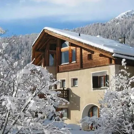 Chardun By Interhome